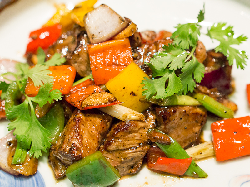 Wok-Fried Angus Beef with Bell Pepper and Special Sauce