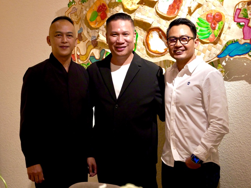 Taufik Rahman, Senior Global Director of Sales ASIA Pacitif COMO Hotels & Resorts, Kicky Alexander, Editor-in-Chief & Publisher Le Mariage, dan Cluster General Manager COMO Shambhala Estate & COMO Uma Ubud 