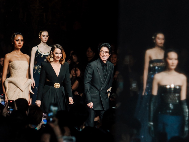 Seni Personalisasi Gaun Wedding Afterparty dari Tafsir ‘THE SIGN’ Sebastian Gunawan Signature 2025