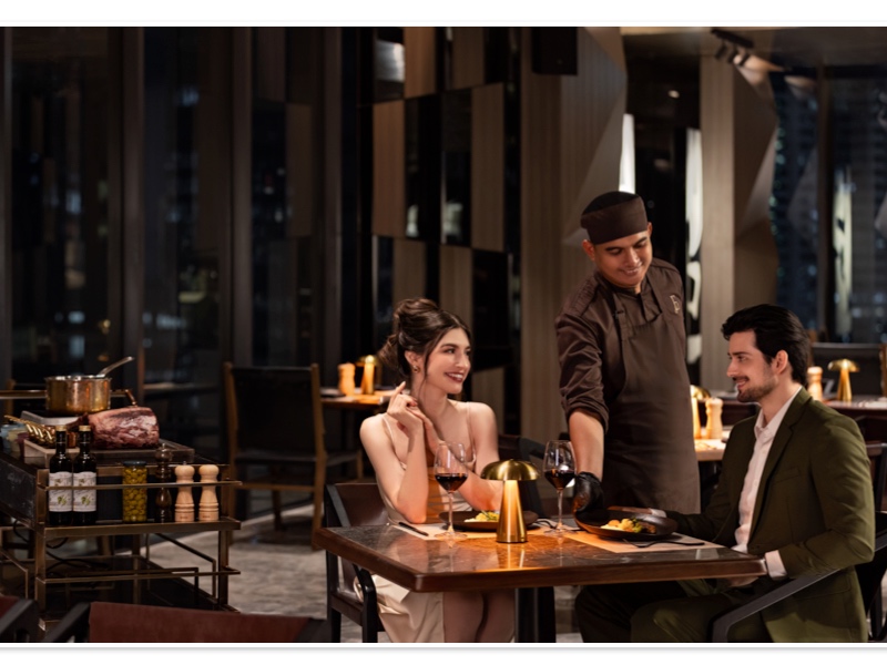 Rasakan romansa yang hangat dan intens di Embers Open-Fire Grill, signature restaurant terbaru dari Swissôtel Living Jakarta Mega Kuningan, yang menghidupkan seni memasak dengan api dalam suasana urban yang penuh gaya dan keintiman.