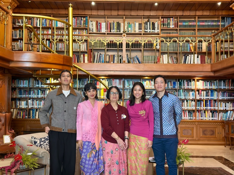  Wisma Habibie & Ainun menjadi rumah bagi para pasangan untuk menyelami cinta yang sadar, memahami diri dan pasangan, serta merajut ikatan yang bertumbuh sepanjang hayat dalam The Navigation of Love: The Conscious Union — Menikah dengan Sadar, Bertumbuh dengan Cinta.