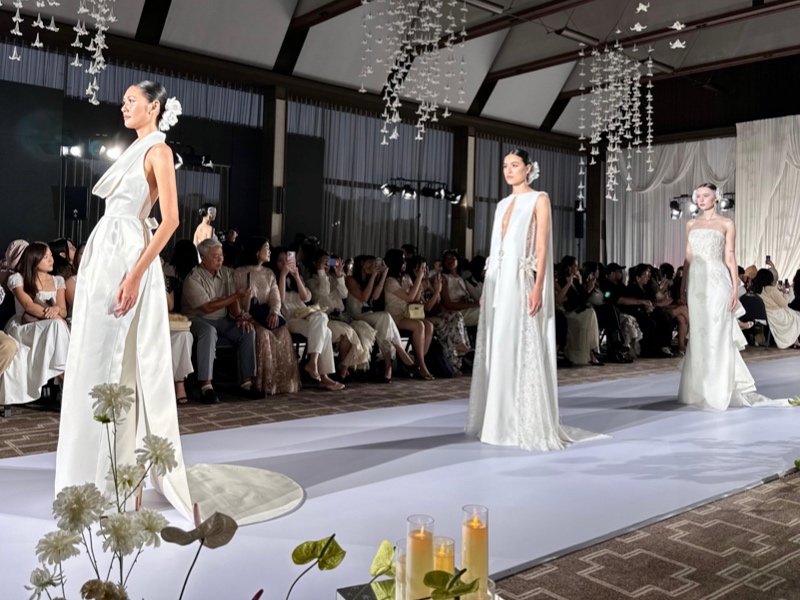 SEBASTIANsposa mempersembahkan La Belle 2026/2027, koleksi bridal dengan 22 looks yang memberi calon pengantin keleluasaan memilih siluet, detail, hingga styling yang paling terasa personal.