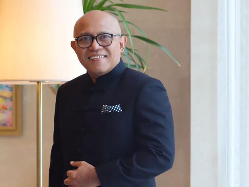 Up-Close with Nova Simanjuntak, The Man with A Mission: Creating Harmonious Once in A Lifetime Party