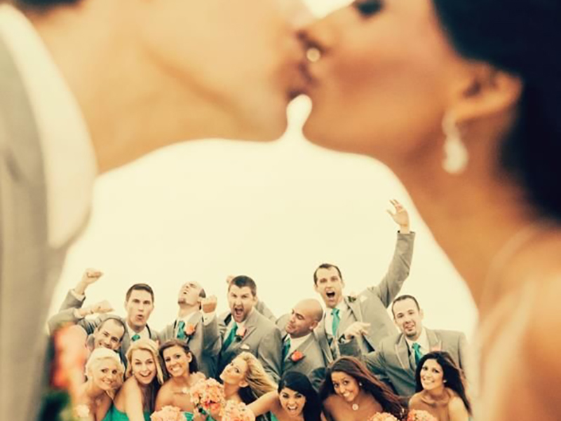 Capture A Wedding Kiss In A Romantic Way