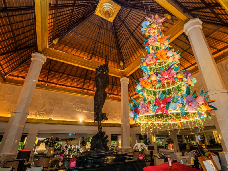 Le Jardin de Jimbaran Festive Season di InterContinental Bali Resort dengan Sentuhan Paul Ropp