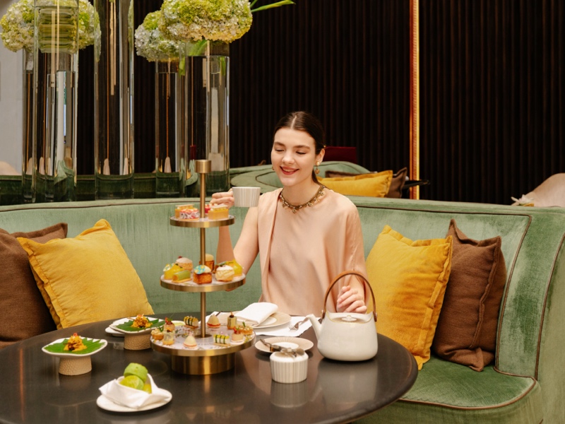 Eddy Susanto dan The St. Regis Jakarta Membawa Kisah Serat Centhini ke Afternoon Tea