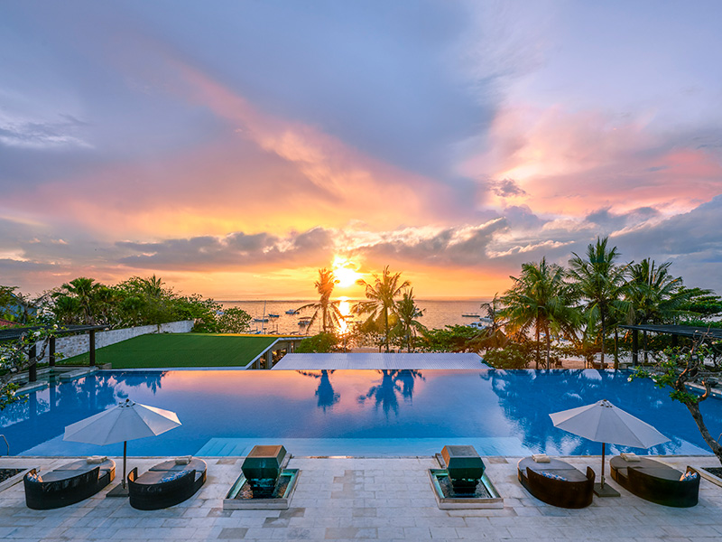 InterContinental Bali Sanur Resort - Pool Sunrise