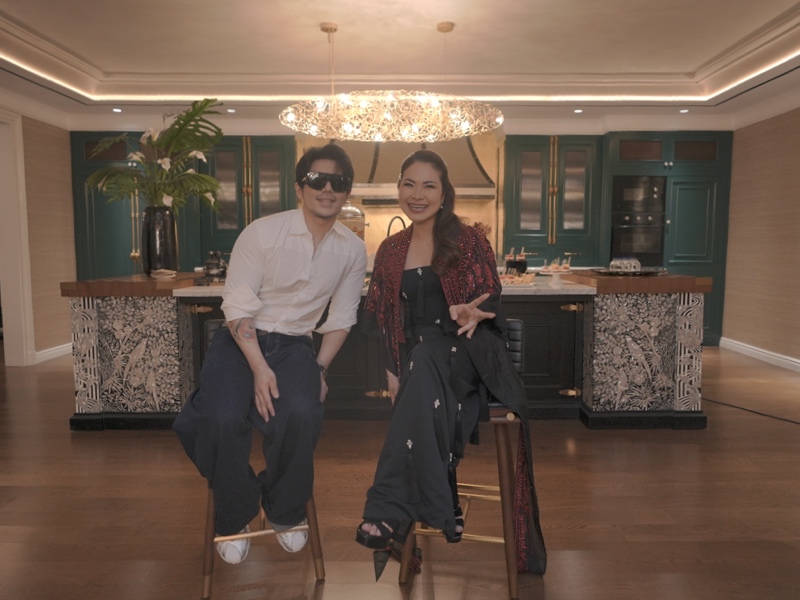 Fashion designer Tex Saverio dan CEO Saniharto, Merysia Enggalhardjo