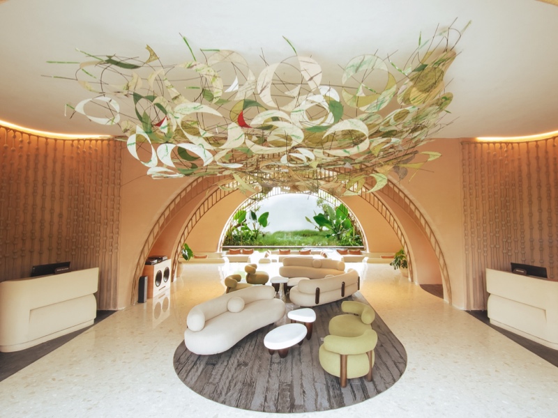 Noema Resort Pererenan menjadi bagian dari lanskap Pererenan yang kini kian dilirik, terhubung dengan pantai, kafe, dan cara tinggal yang lebih santai di Bali bagian barat.