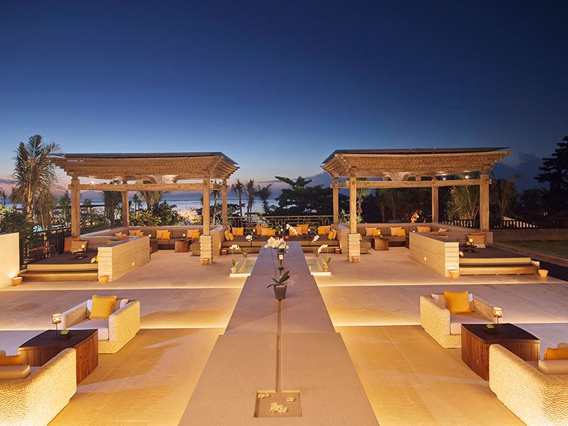 Menikmati Pesona Pantai Sanur, Bali di InterContinental Bali Sanur Resort