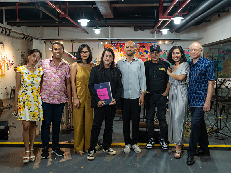 Aksan Sjuman and Anthology of Indonesian Music