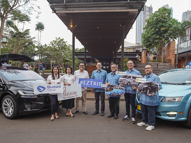 Launching #EZTrip to Plataran with Bluebird
