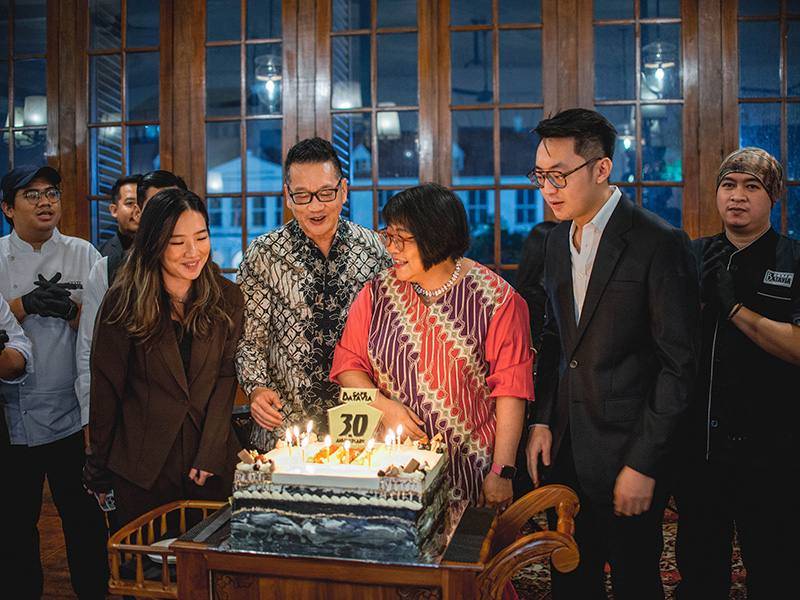 30 tahun Cafe Batavia