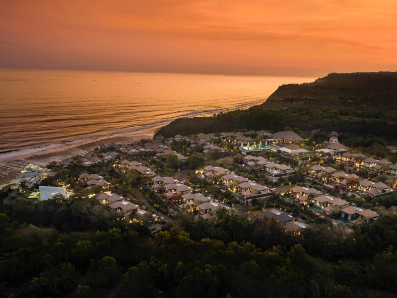 Umana Bali Aerial Night